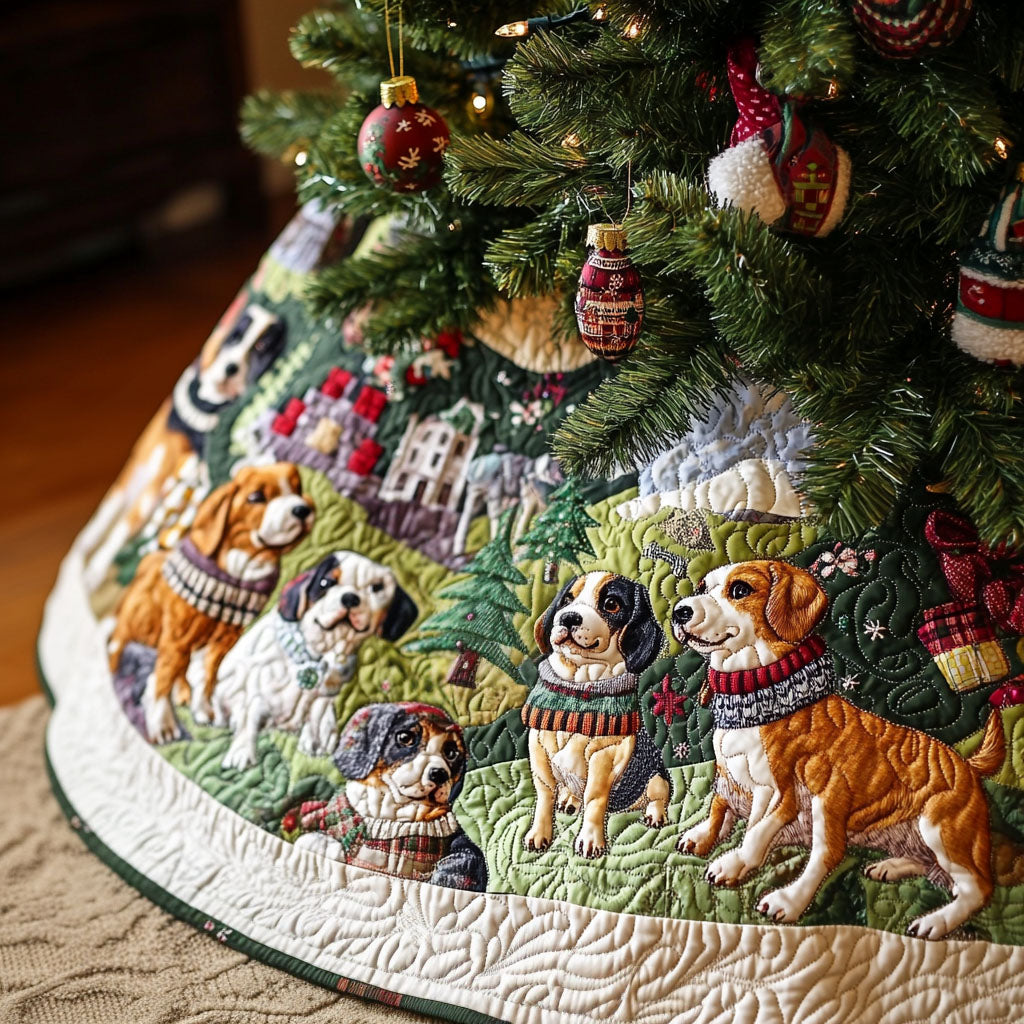 Beagle Christmas Spirit Quilted Christmas Tree Skirt NCU0PT1576