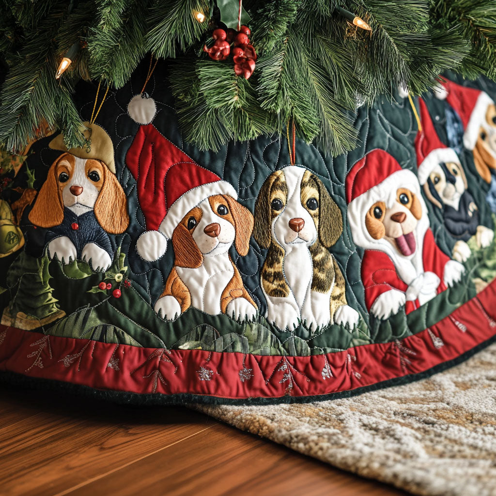 Beagle Snow Day Quilted Christmas Tree Skirt NCU0PT1588