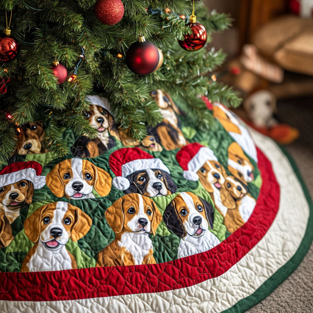 Beagle in the Pines Quilted Christmas Tree Skirt NCU0PT1583