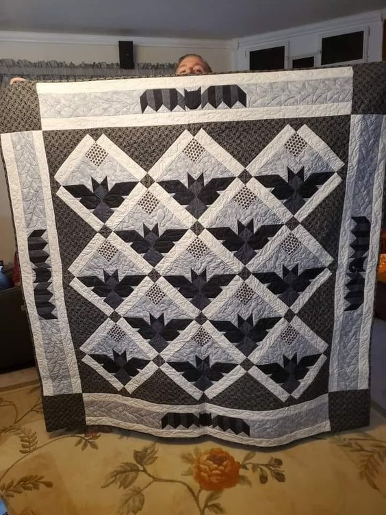 Black Bat Quilted Blanket NCU0PD793