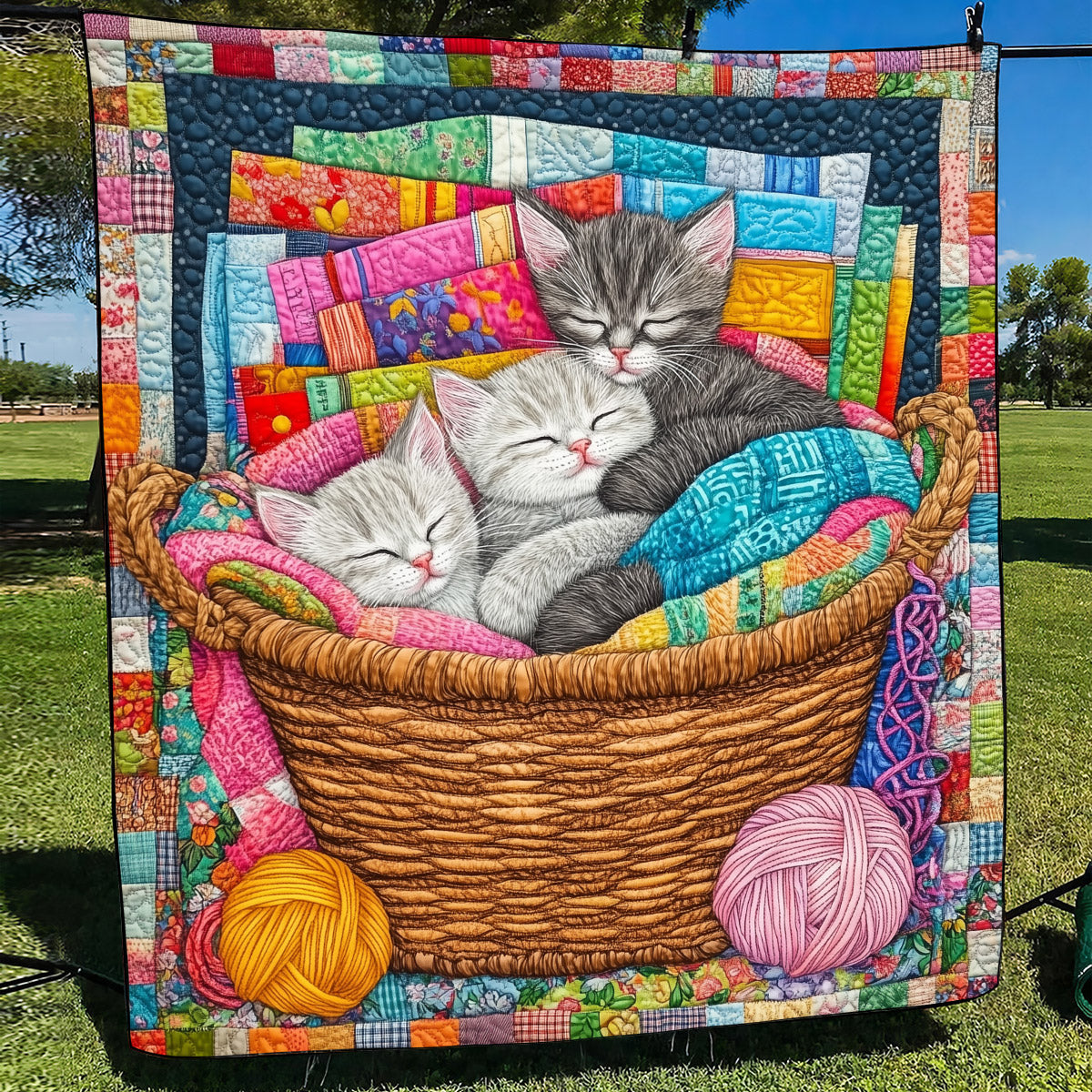 Dreamy Kitten Quilted Blanket NCU0TL1093