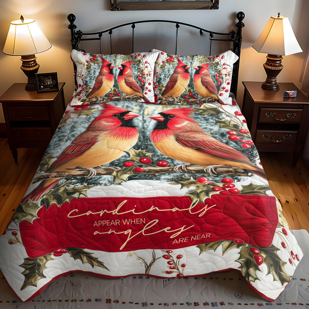 Elegant Cardinals 3-Piece Quilted Bedding Set NCU0TL1488