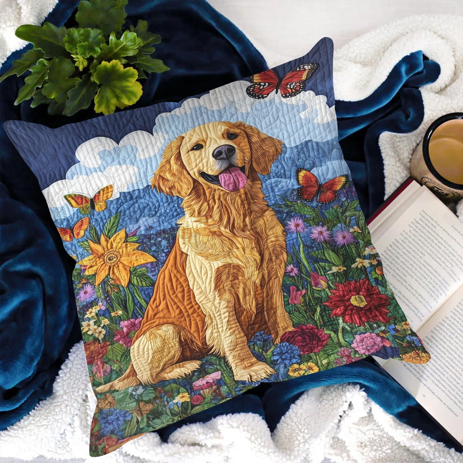 Golden Tail Wags Quilted Pillow Case NCU0PT409