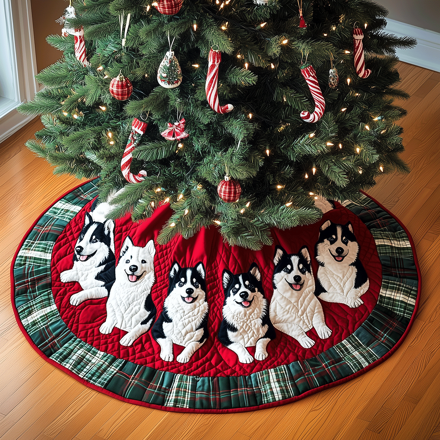 Husky Christmas Magic Quilted Christmas Tree Skirt NCU0TH2028