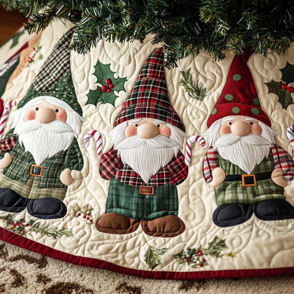 Pines and Plaids Quilted Christmas Tree Skirt NCU0PT1142