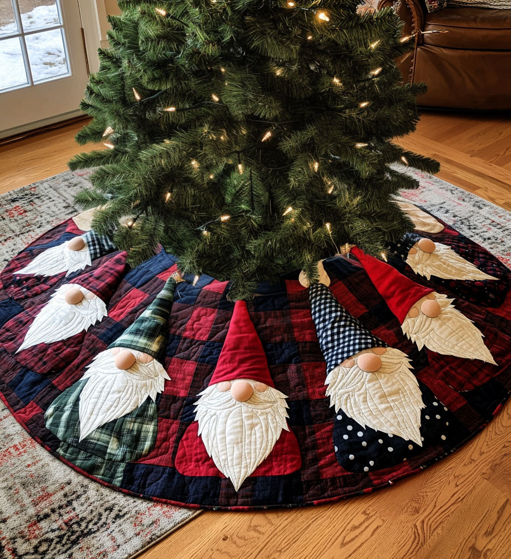 Stocking Stuffer Snug Quilted Christmas Tree Skirt NCU0PT1040