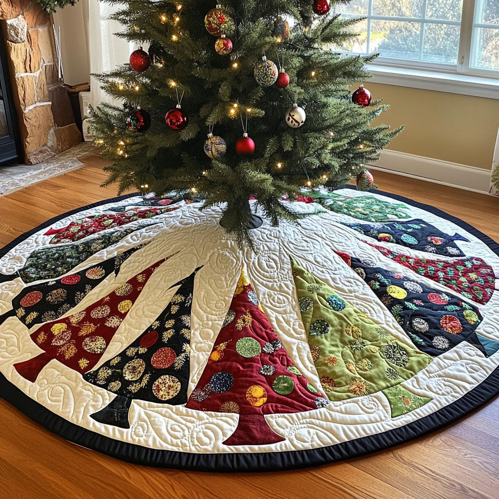 Tinsel Tree Whimsy Quilted Christmas Tree Skirt NCU0PT1334