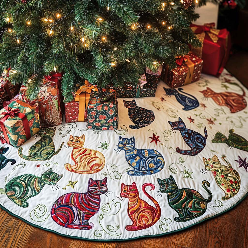 Whisker Paws Christmas Quilted Tree Skirt NCU0NT1521