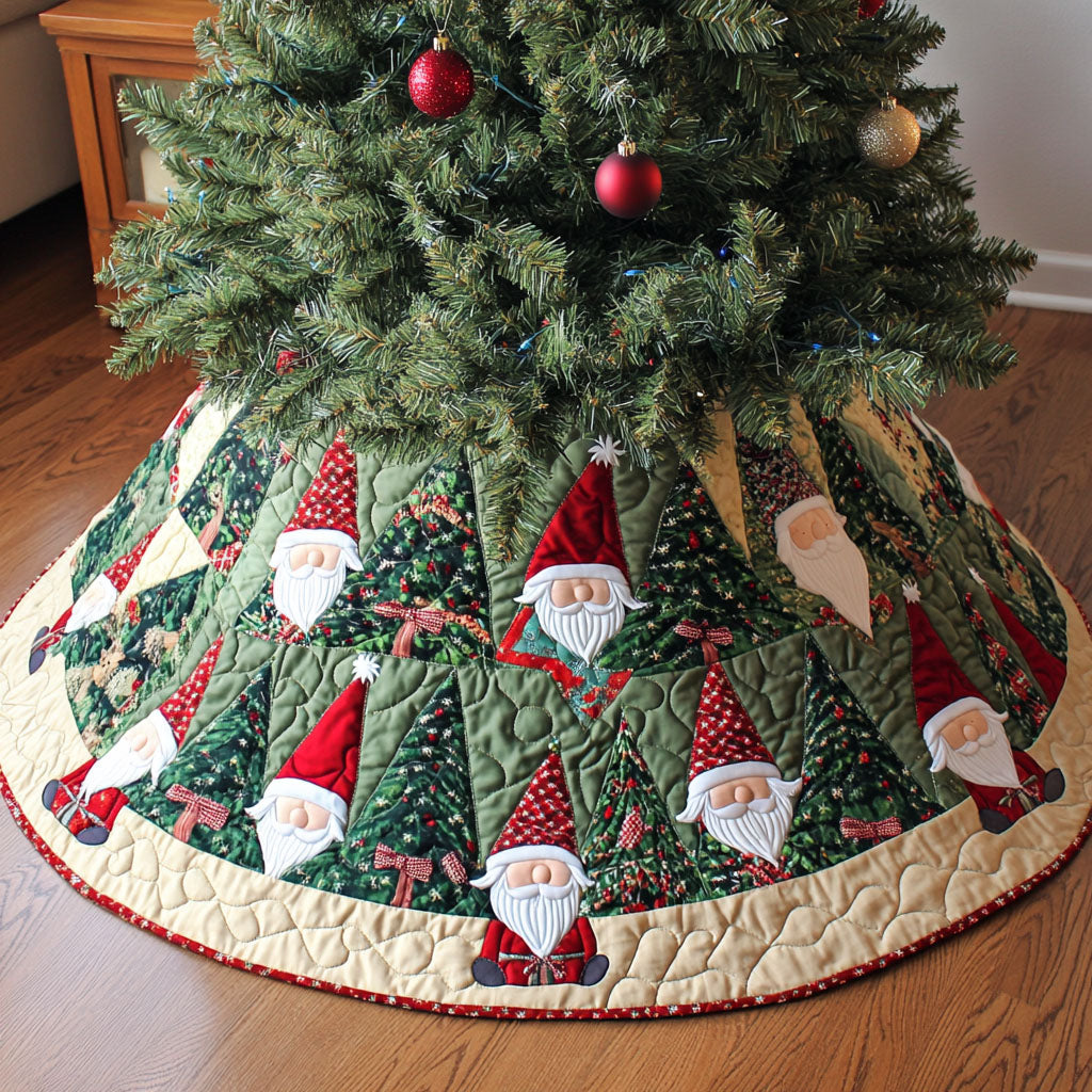 Winter Whimsy Quilted Christmas Tree Skirt NCU0PT1094